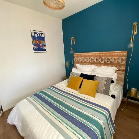 T2 Proche Plages Avec Jardin - Wifi & Parking Apartment
