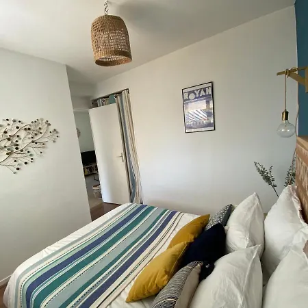 Apartment T2 Proche Plages Avec Jardin - Wifi & Parking Royan