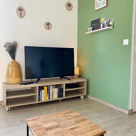T2 Proche Plages Avec Jardin - Wifi & Parking Apartment Royan