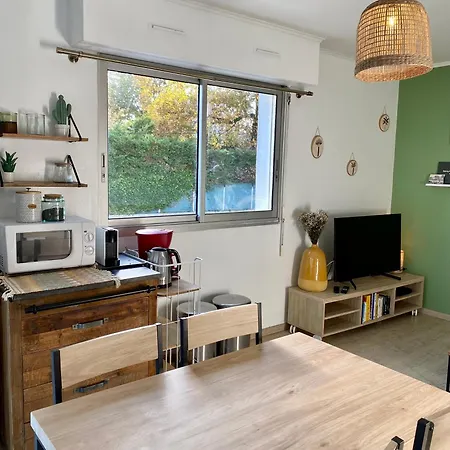 Apartment T2 Proche Plages Avec Jardin - Wifi & Parking Royan
