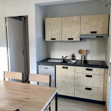 T2 Proche Plages Avec Jardin - Wifi & Parking Apartment